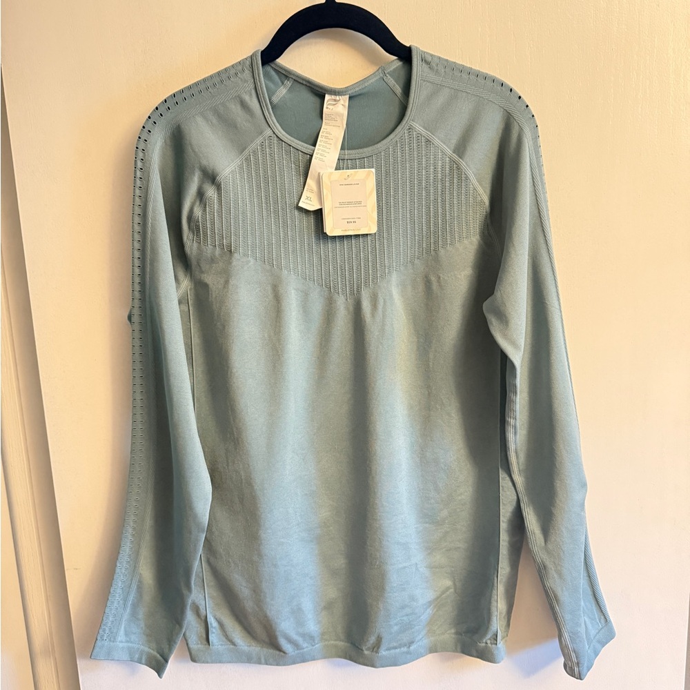 Fabletics NWT Moisture Wicking Activewear Top